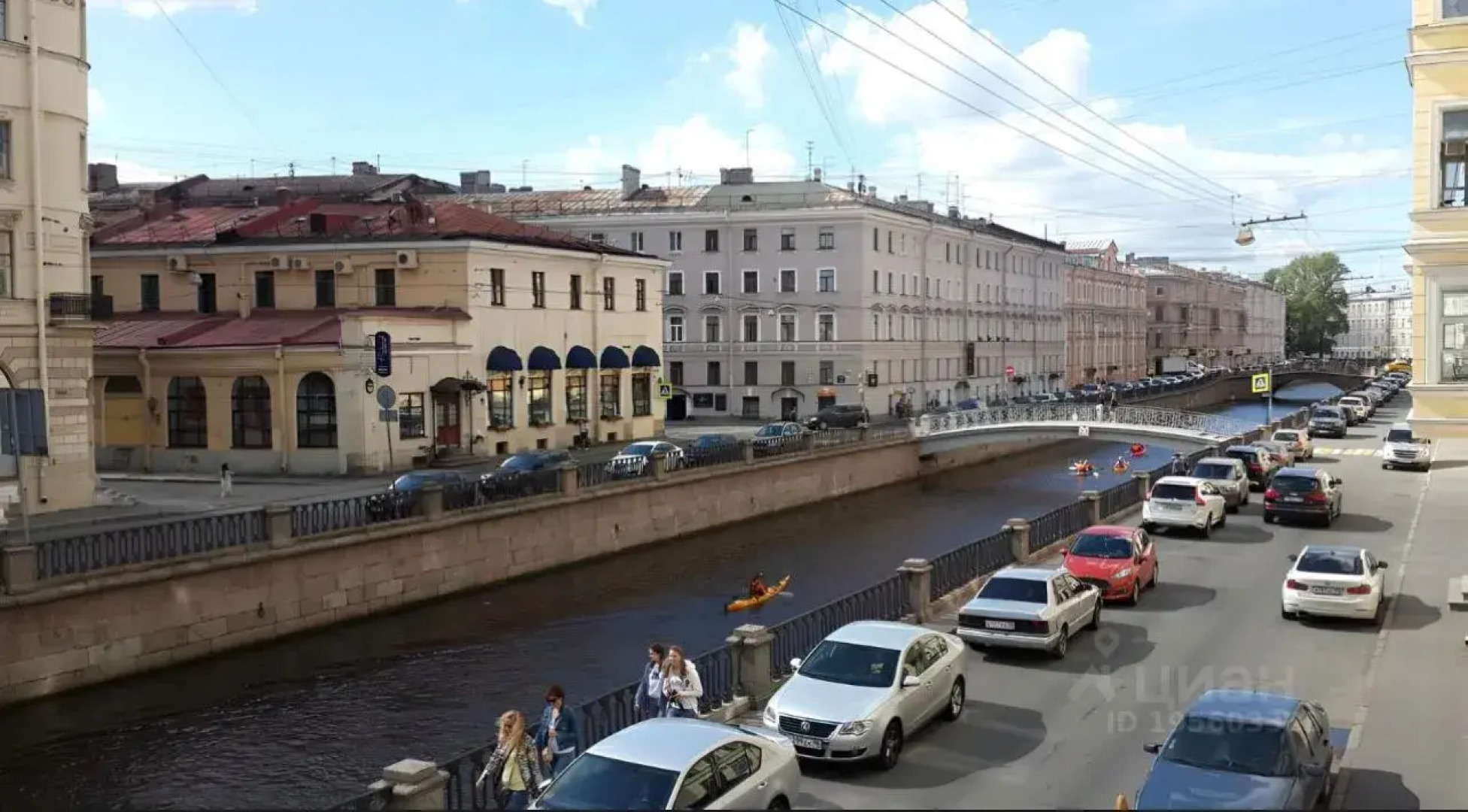 Апартаменты 2 спальни с камином около Банковского мостика