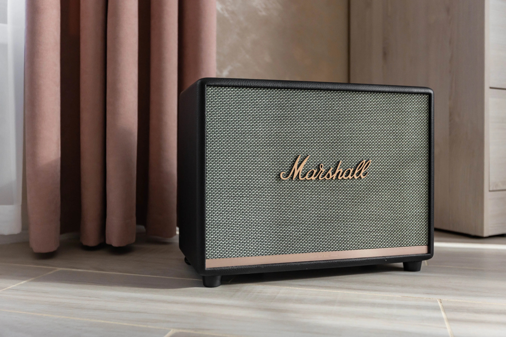 Частный дом Whitey House половина 1