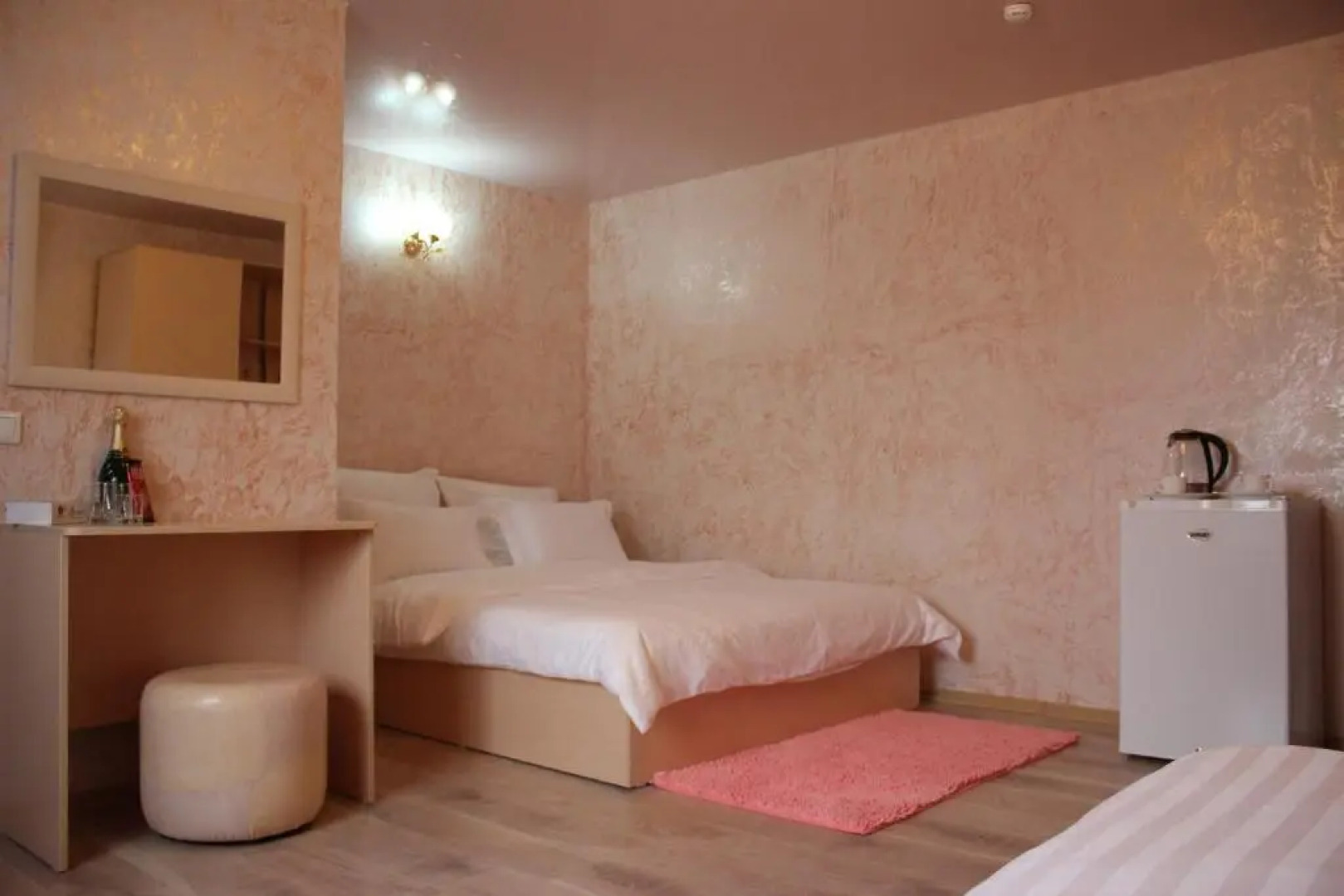 Мини-отель Космос Артем