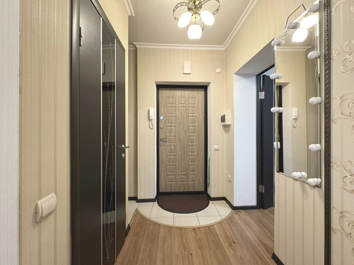 Квартира Райдас на Нежнова 21-4