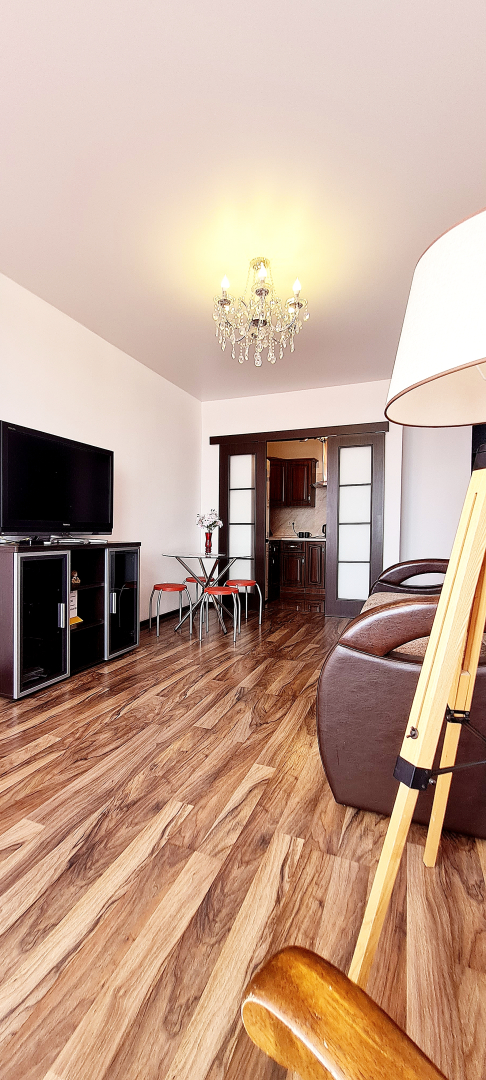 Апартаменты ApartLuxПолиныОсипенко