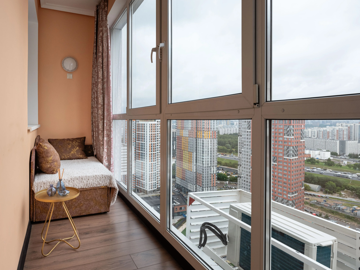 Апартаменты Студия с Панорамным Видом на Город