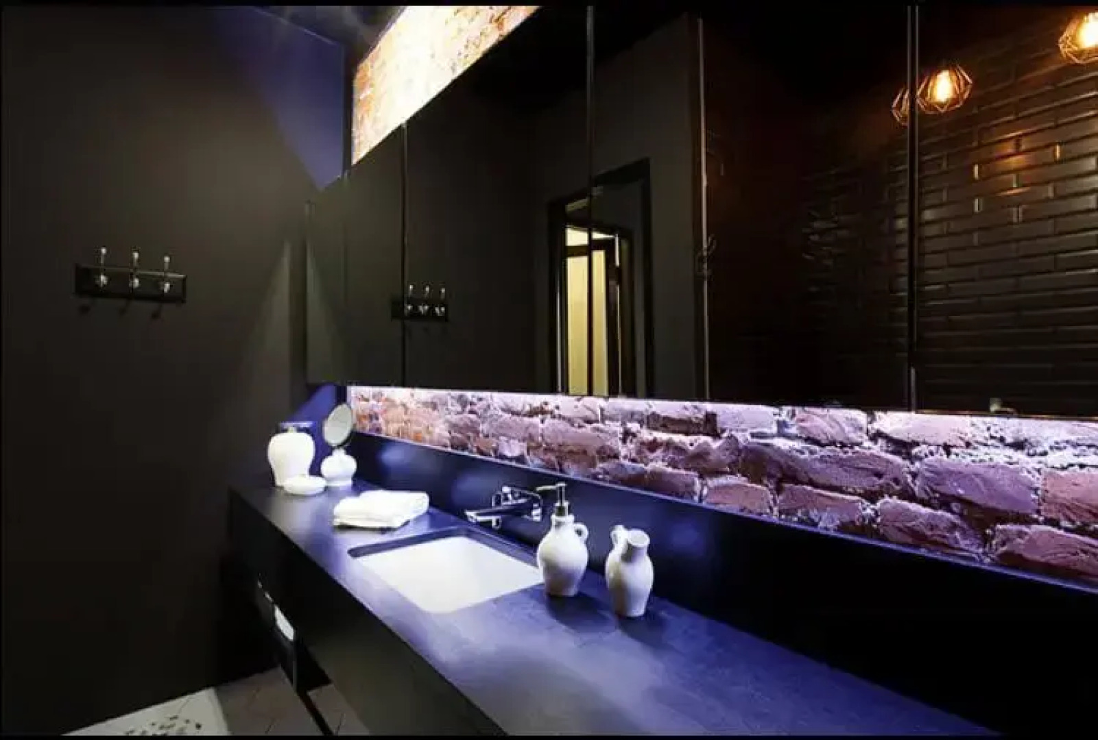 Апартаменты 3-х комнатные апартаменты в стиле лофт в самом центре