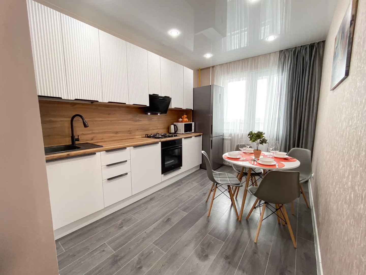 Апартаменты рядом с Александровским парком и аквапарком