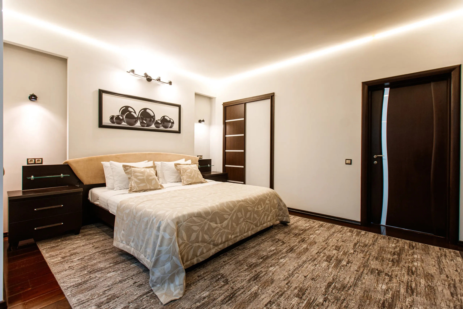 Апартаменты Трехкомнатные на Светлане