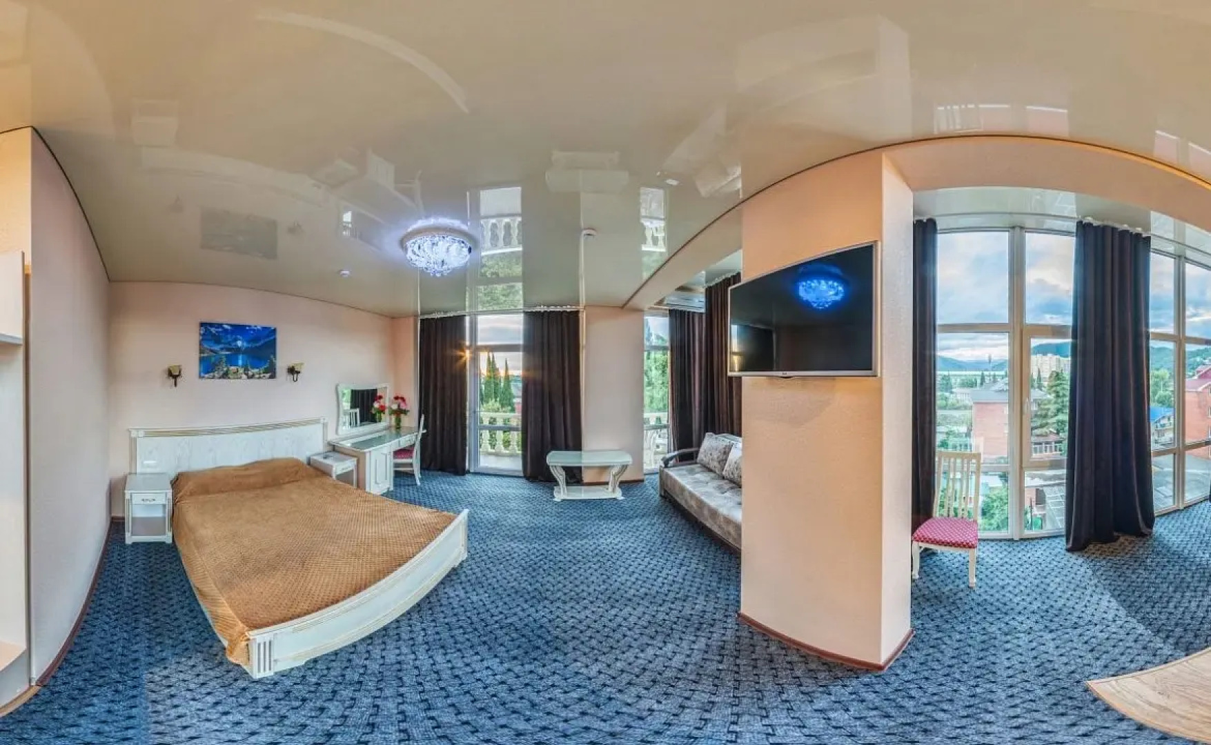 Отель Оскар