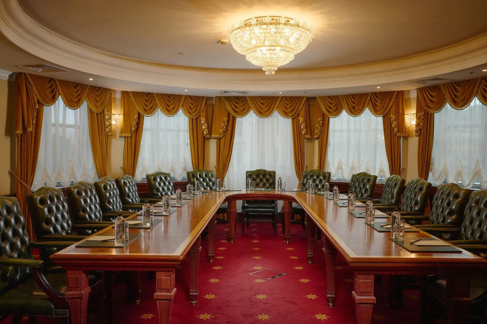 Отель Гранд Отель Эмеральд