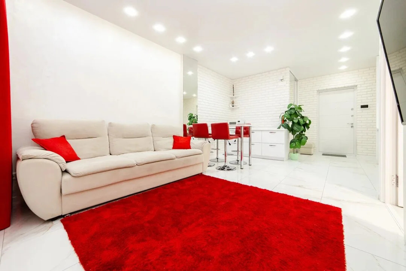 Апартаменты Возле Национальной Библиотеки и ТРЦ Danna Mal Мстиславца15