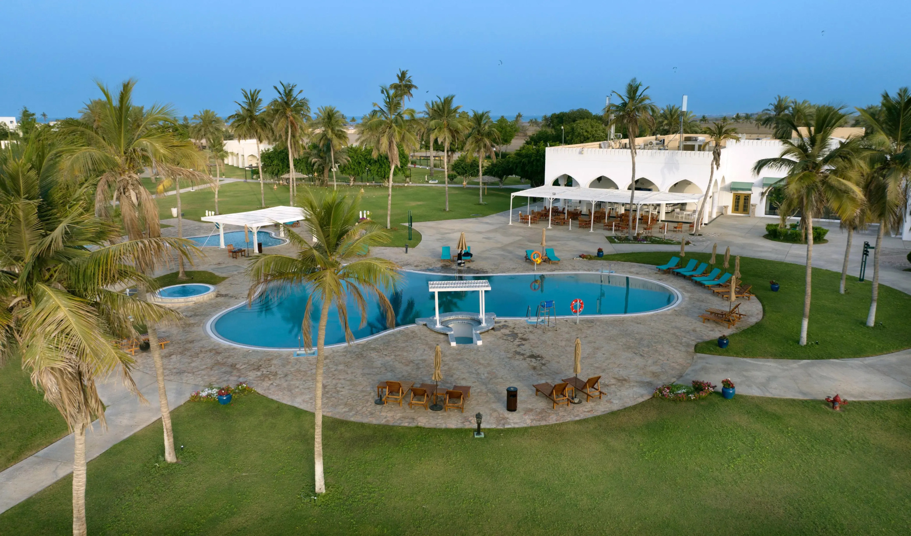 Курортный отель Al Sawadi Beach Resort & Spa