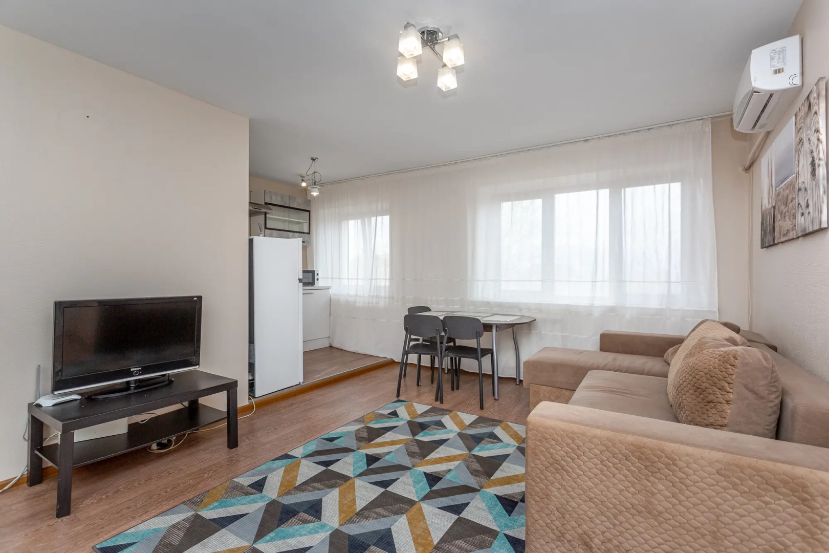 Квартира 2х комнатная в центре Владивостока на Уборевича 20