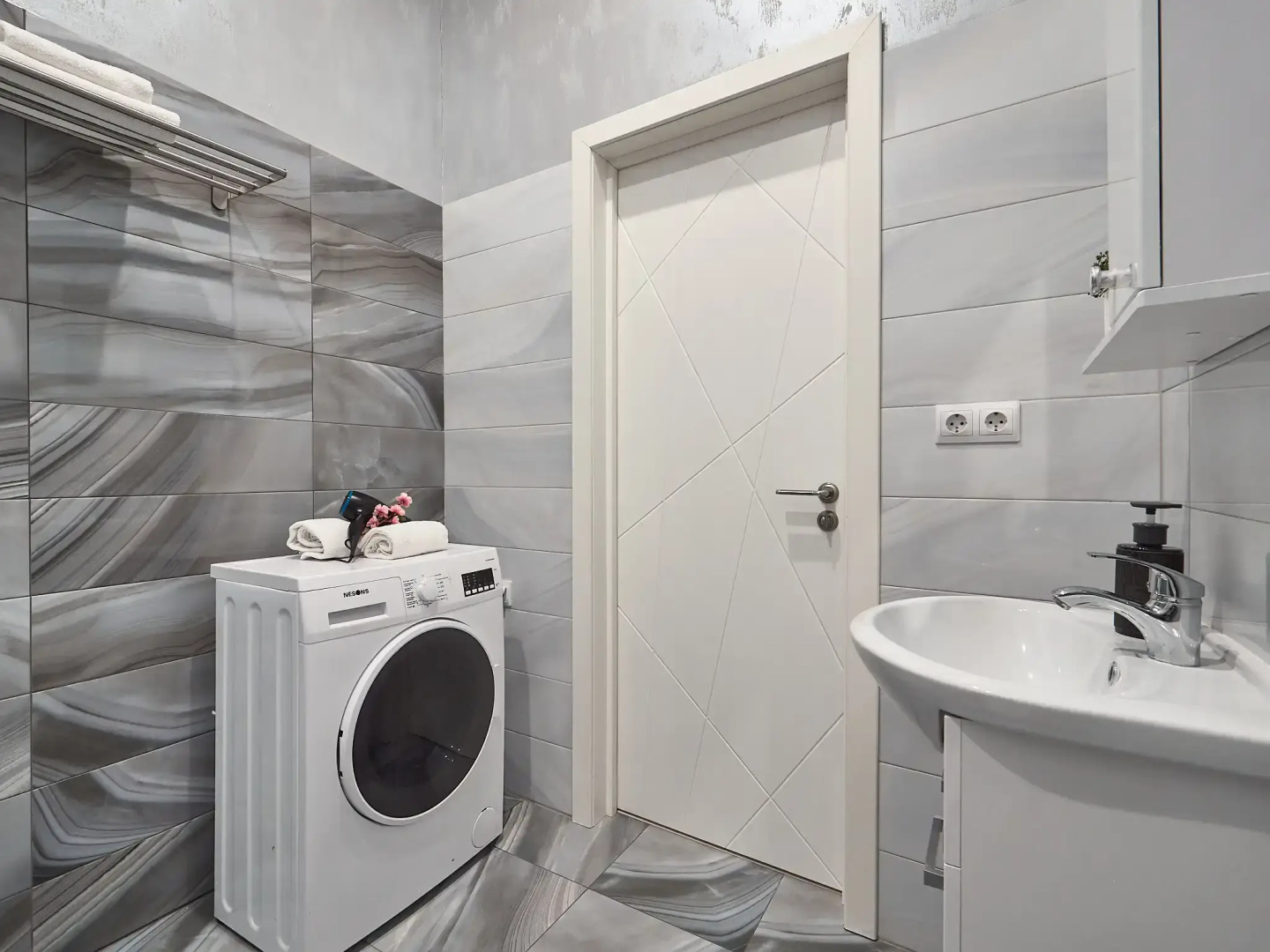 Апартаменты Шафран Ирины Савельевой - В центре у курортного бульвара - Закрытый двор