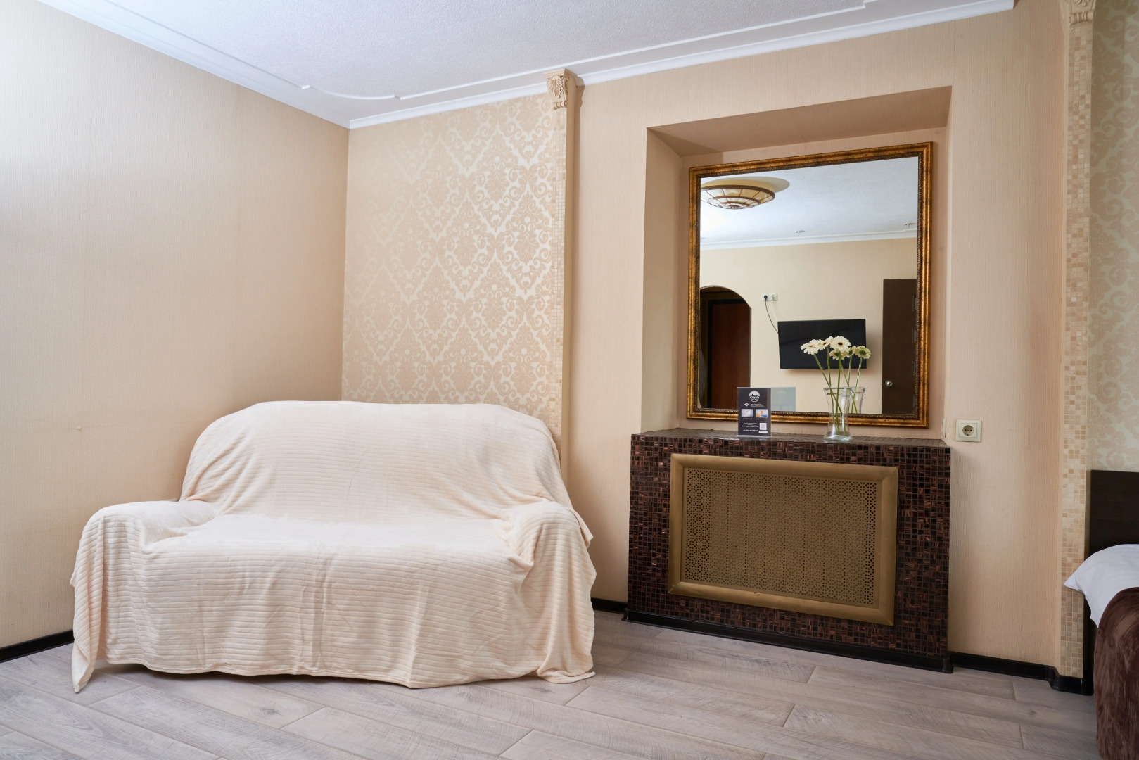 Апартаменты GOOD NIGHT на Елизаровых 43