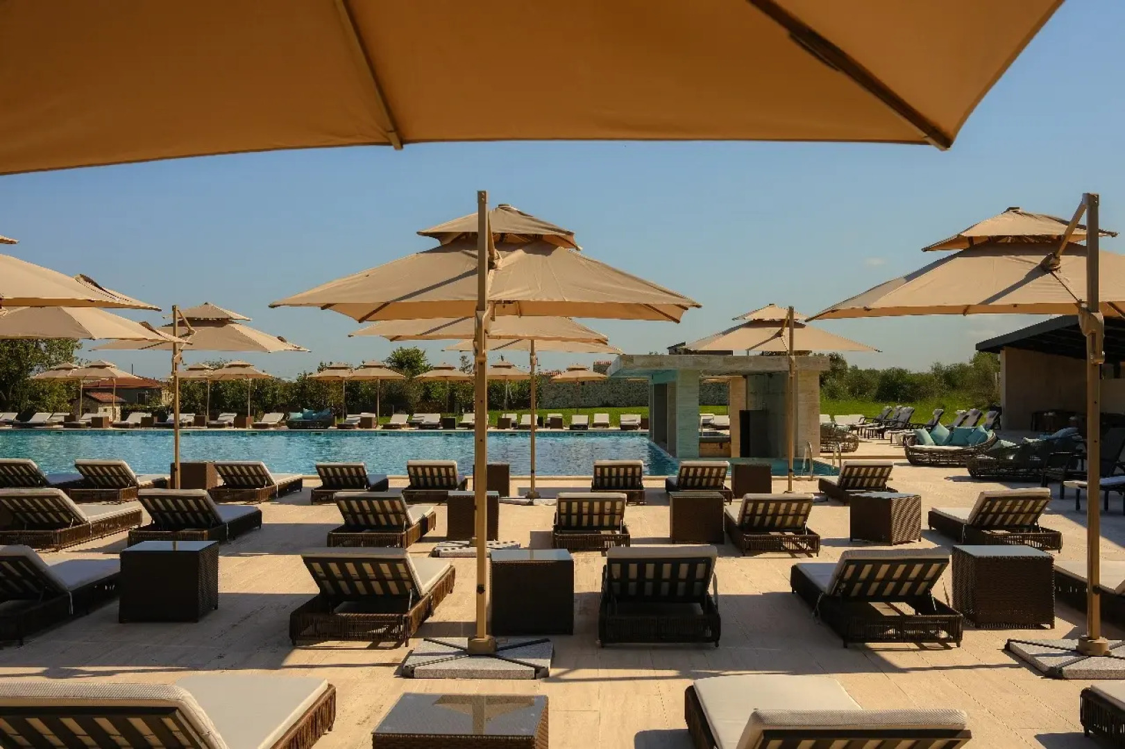 Курортный отель Метео