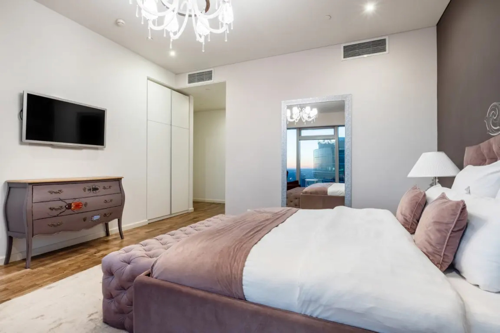 Rockmond 64 Junior Suite 4