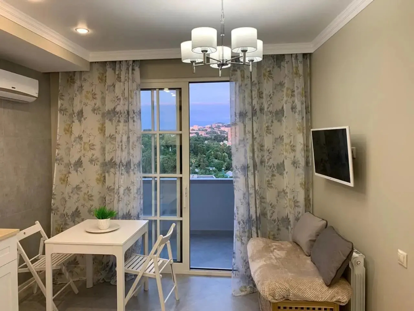 Квартира на Депутатской