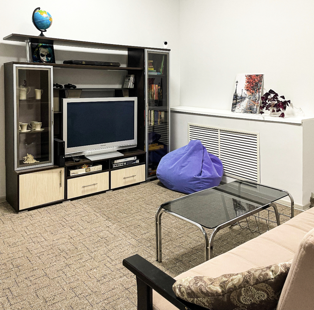 Хостел Все Свои