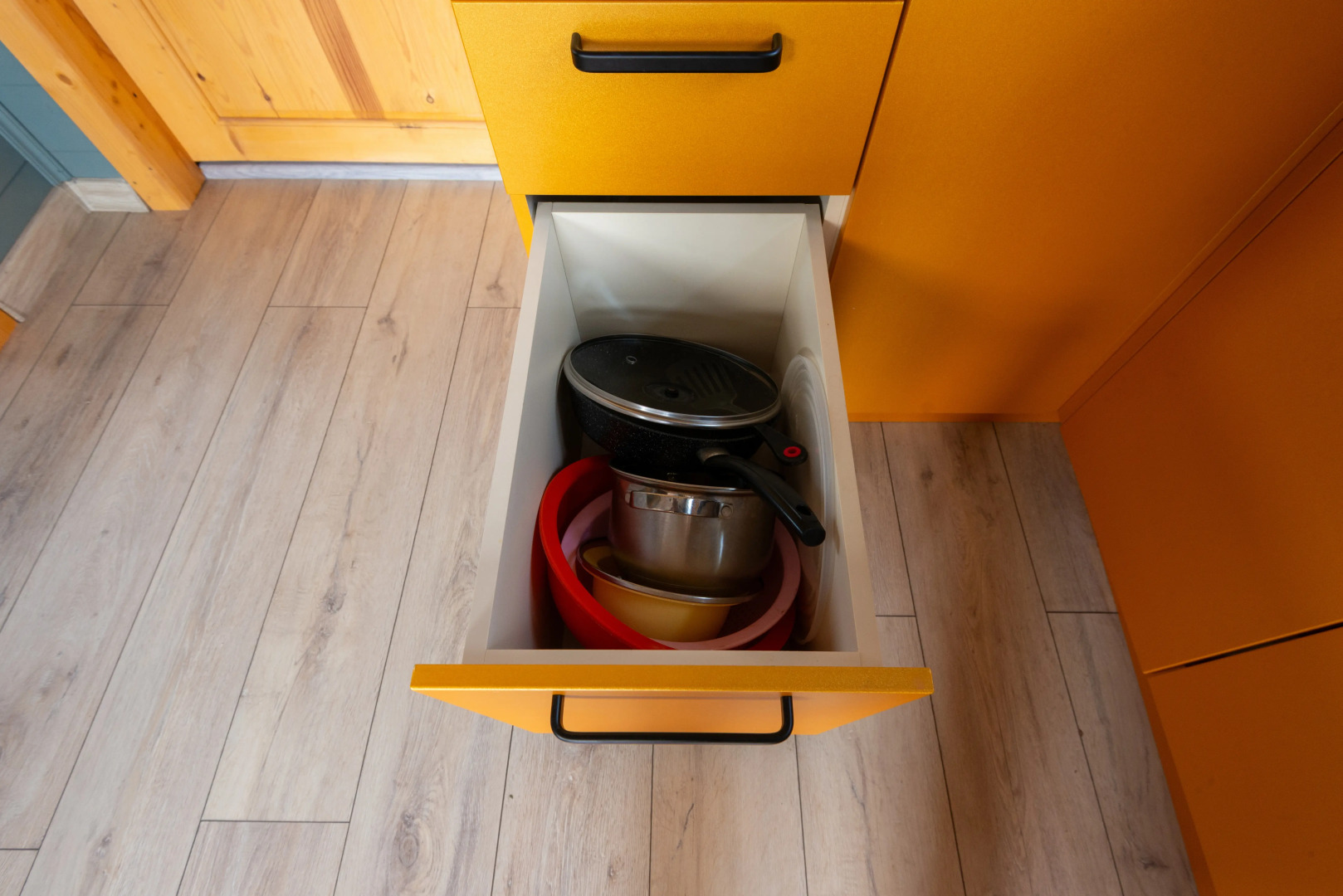 Na Beregu Reki S Bannym Chanom Guest house