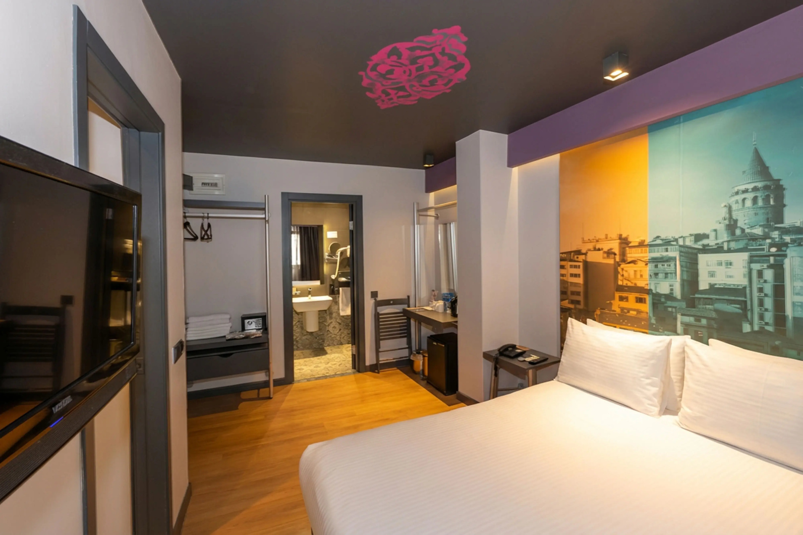 Tulip City Hotel