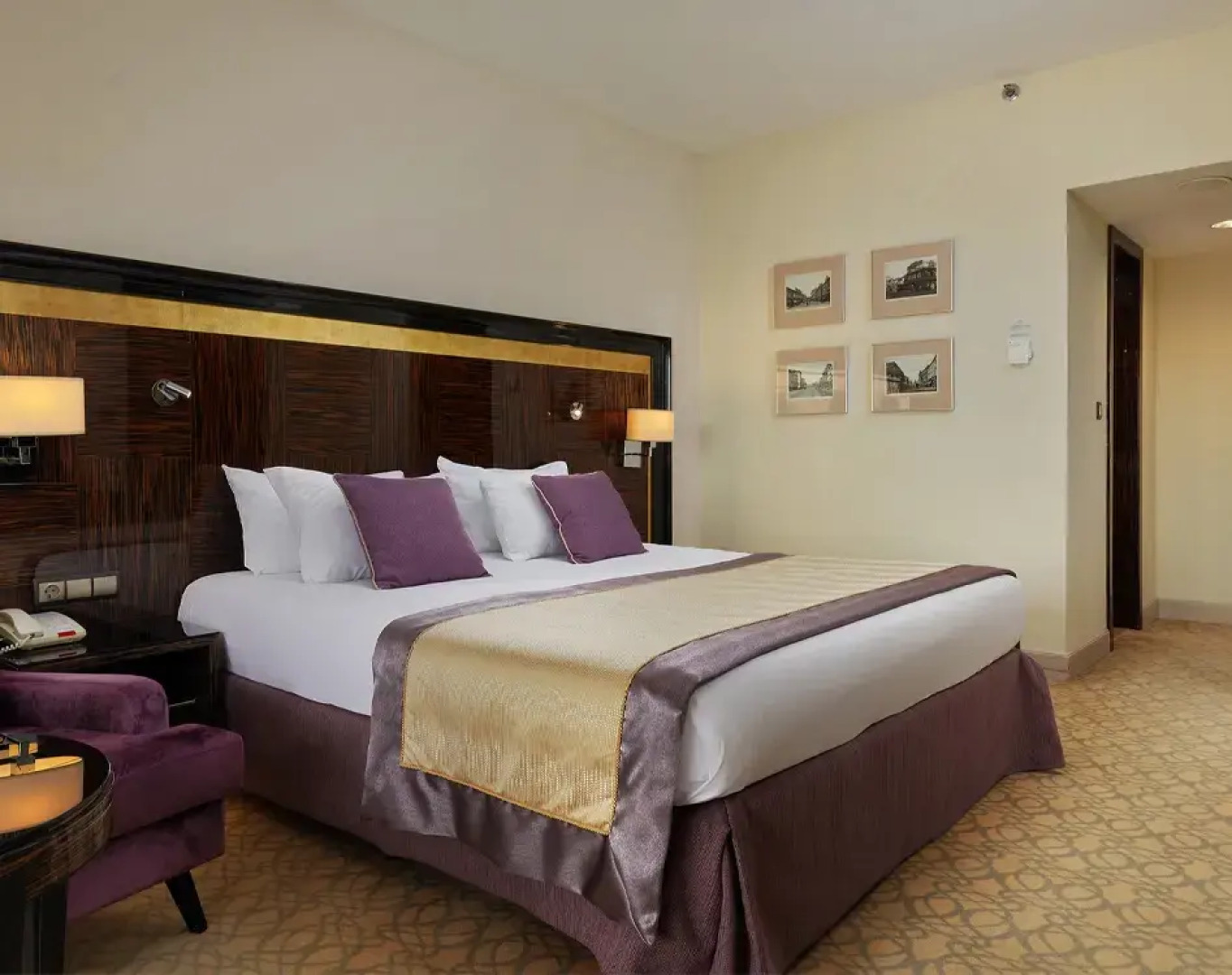 Plaza Garden Moscow WTC Hotel