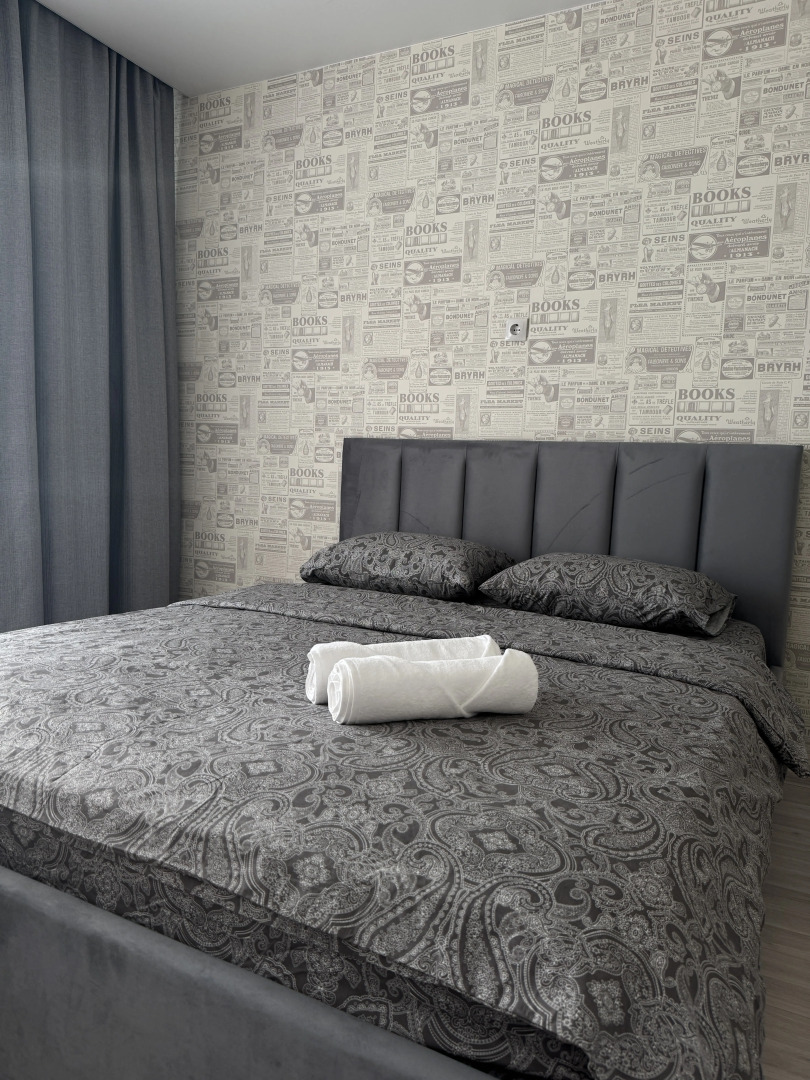 Апартаменты Hugge Place Студия с видом на ОБЬ