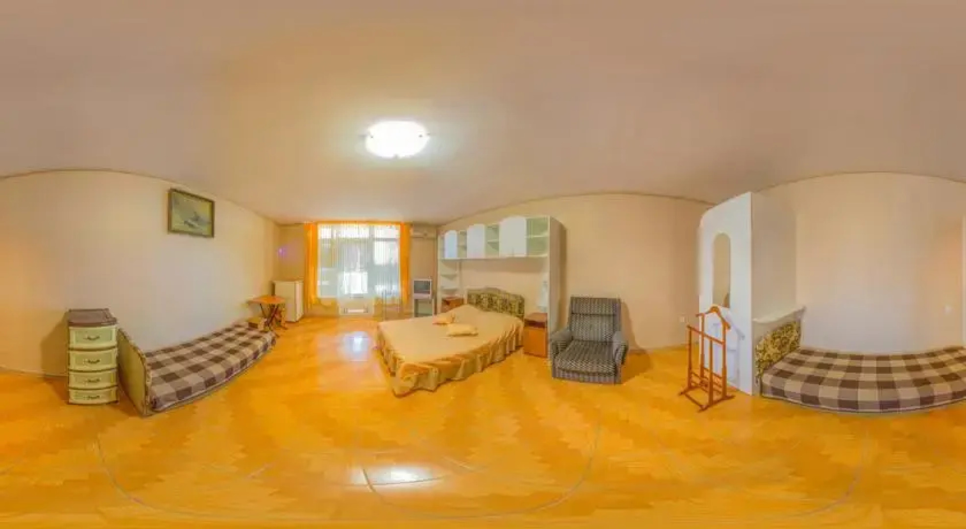 Гостевой Дом с Колоннами