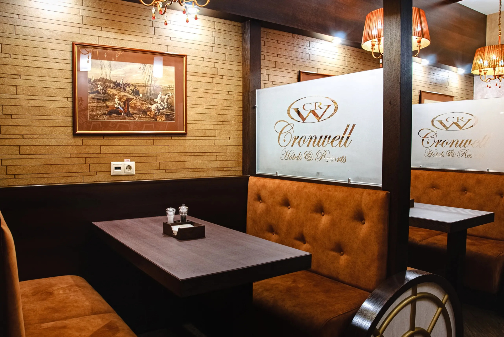 Отель Cronwell Inn Стремянная