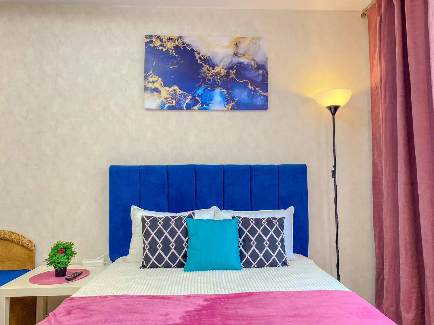 Апартаменты Акварель на Зеленой 29