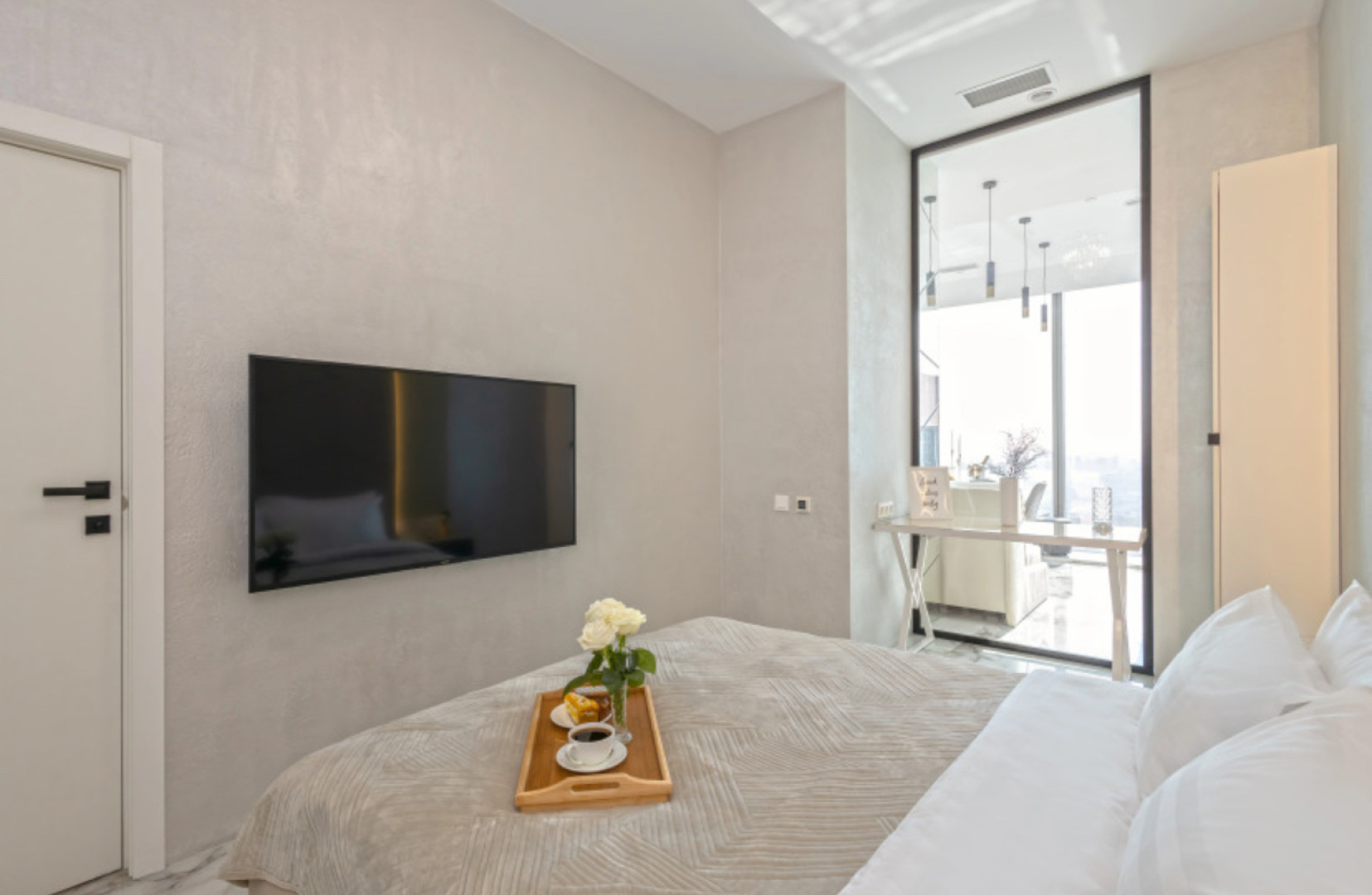 Апартаменты Sky City Moscow 80 этаж Вид на МГУ, Лужники, Парк победы, Воробьевы горы! Уникальный вид!