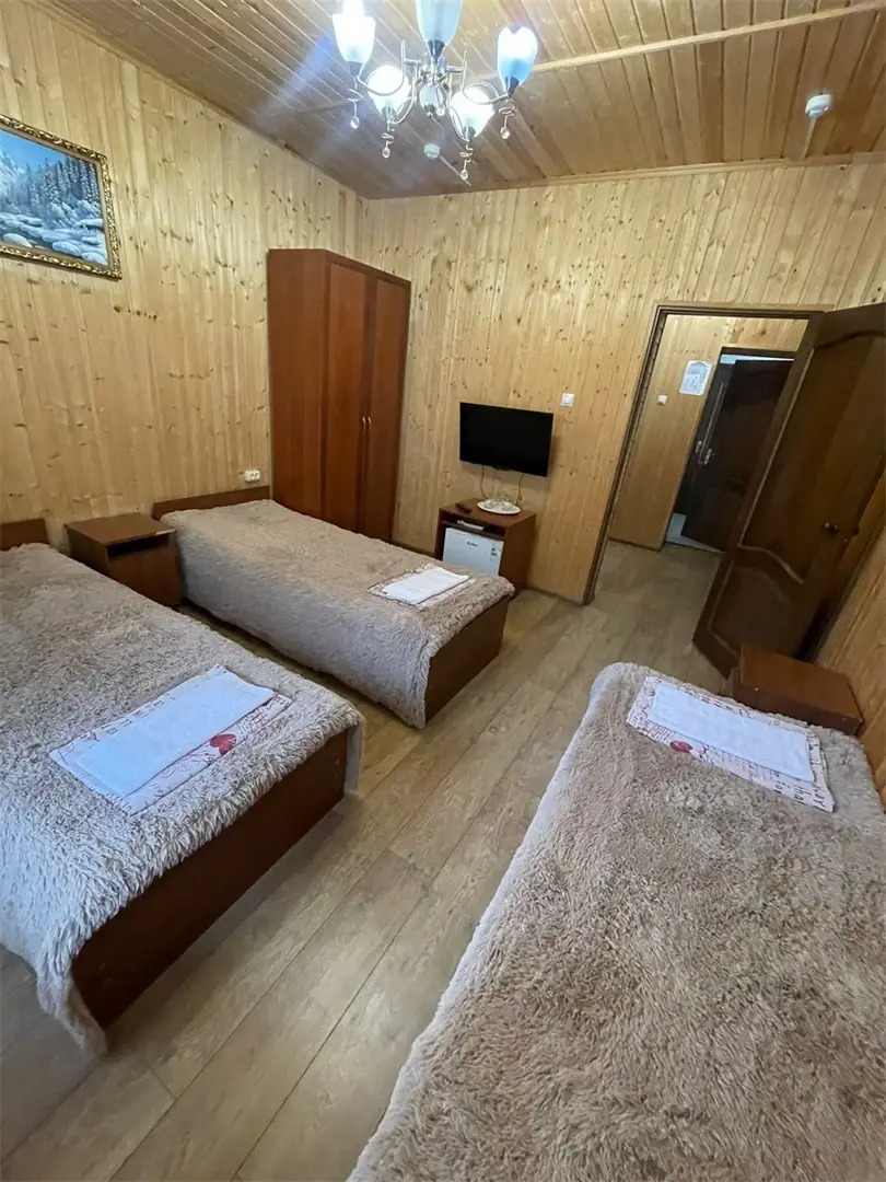 Отель Адель