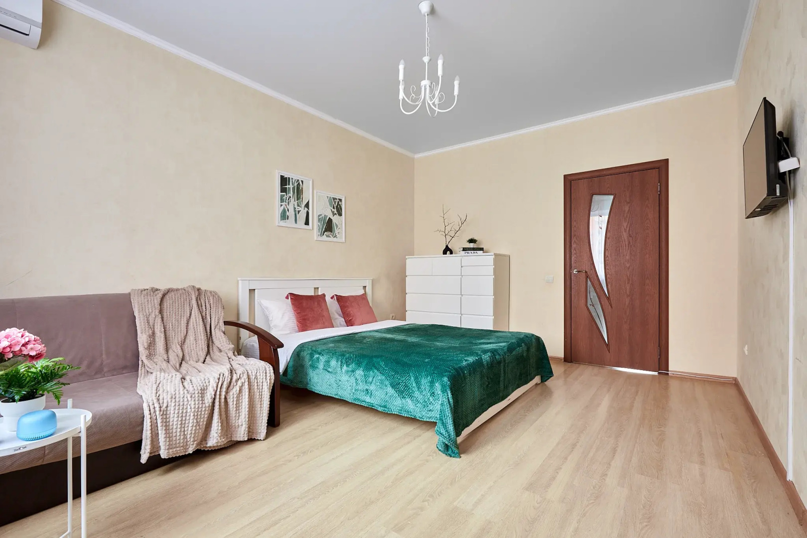 Апартаменты Сутки В КРД Первая Линия Парка Галицкого