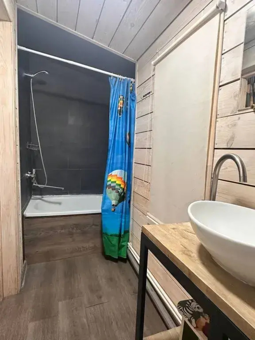 Частный дом на 6 гостей с камином, мангальной зоной рядом с Тууатри парком