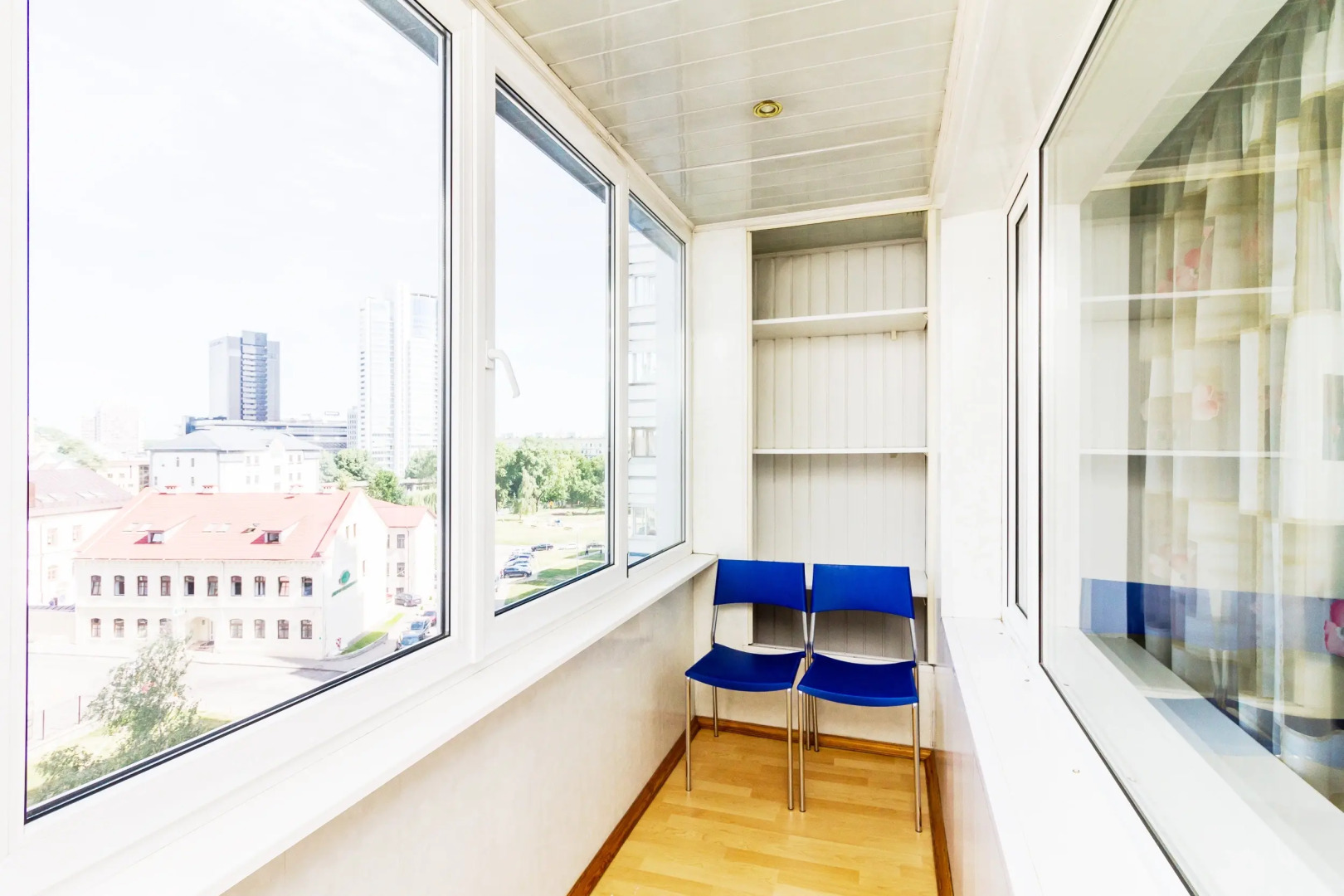 Апартаменты в центре Немига 8