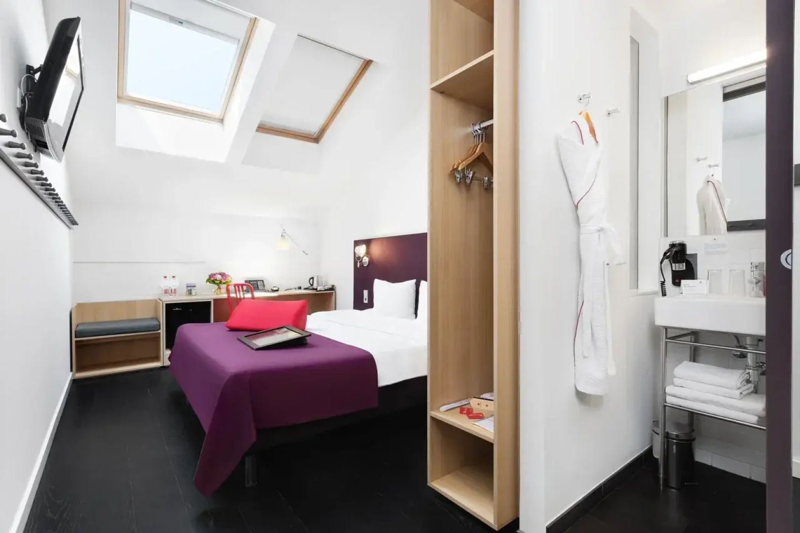 AZIMUT Сити Отель Тульская Москва