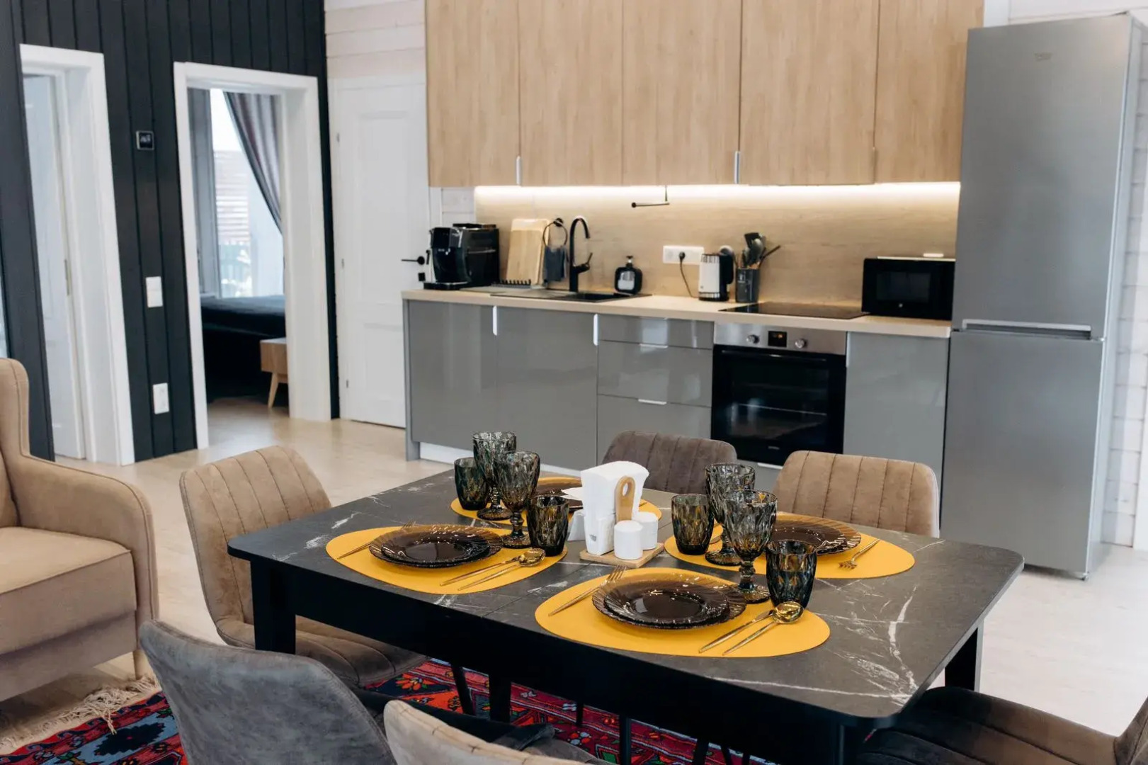 Частный дом LuckyHomeRent Домик в золотых песках