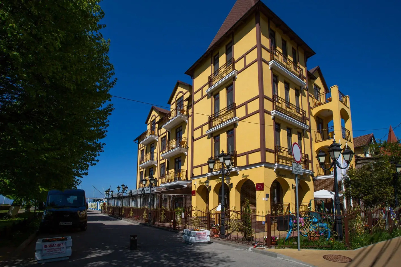 Апартаменты рядом с морем