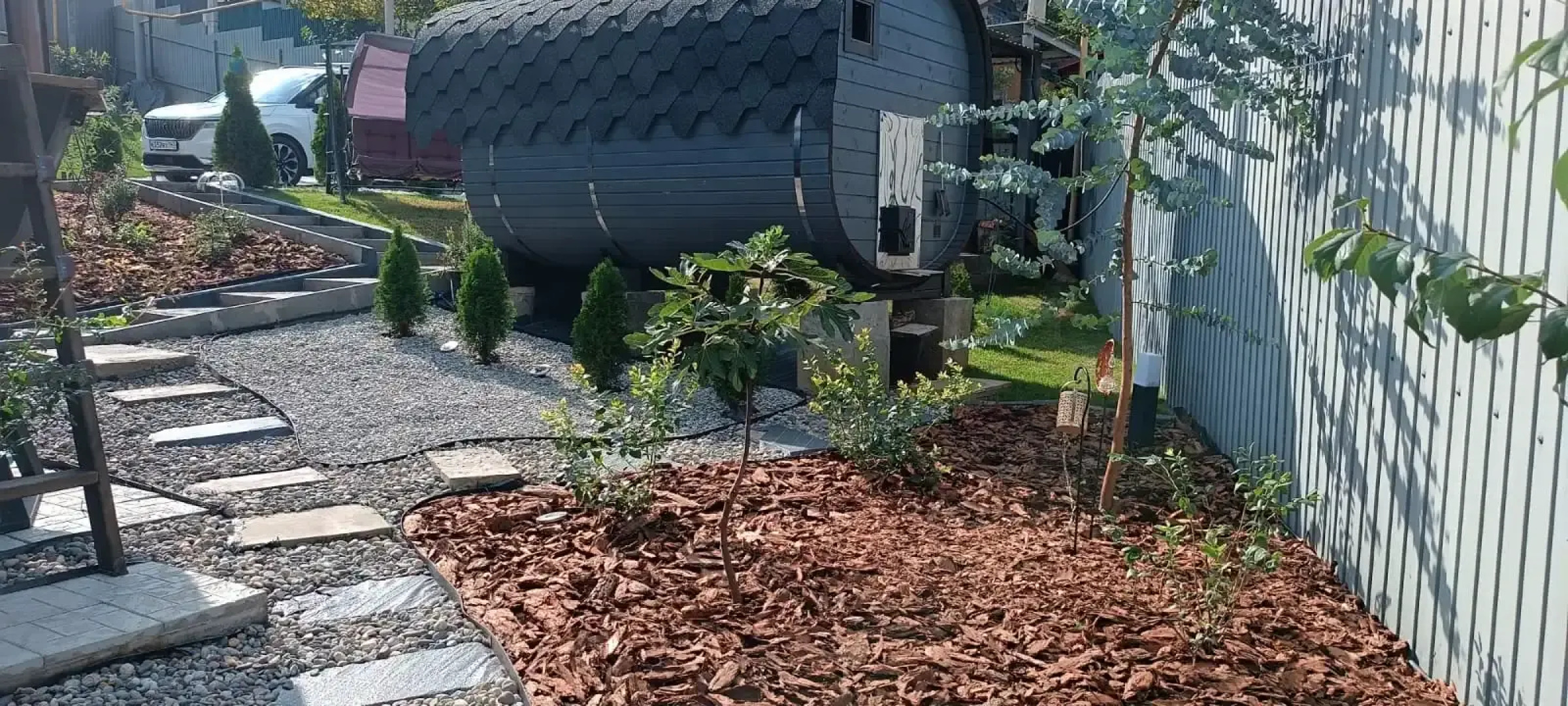 Частный Дом с Бассейном Мансардой и Видом на Горы