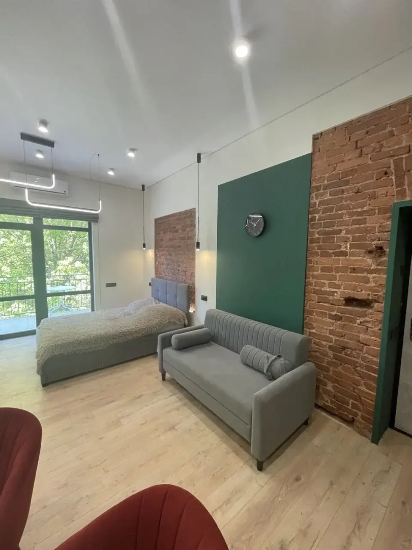 Квартира Уютная студия рядом с морем, в центре Гагры