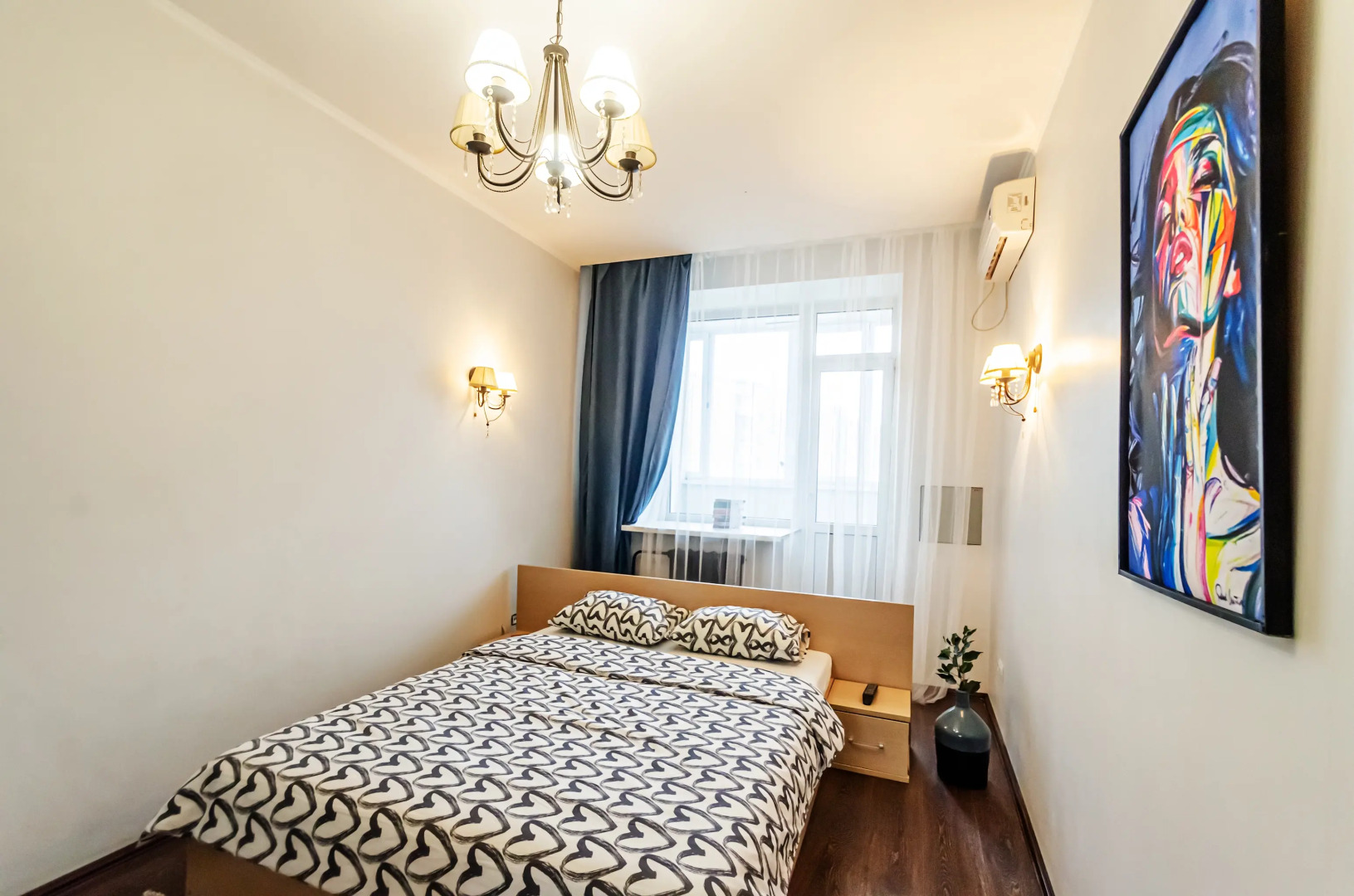 Апартаменты 1-к квартира (24) на Никитинской 108