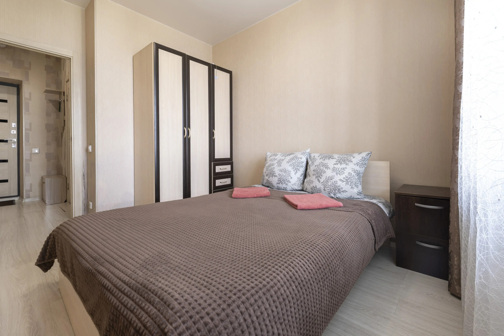 Апартаменты Prince Apartments на Дмитрова 126