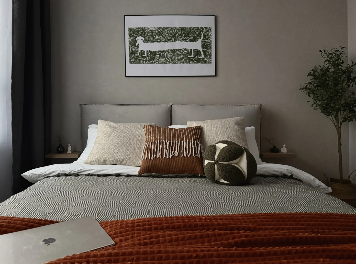 Апартаменты Happy People МФК Тропарёво парк