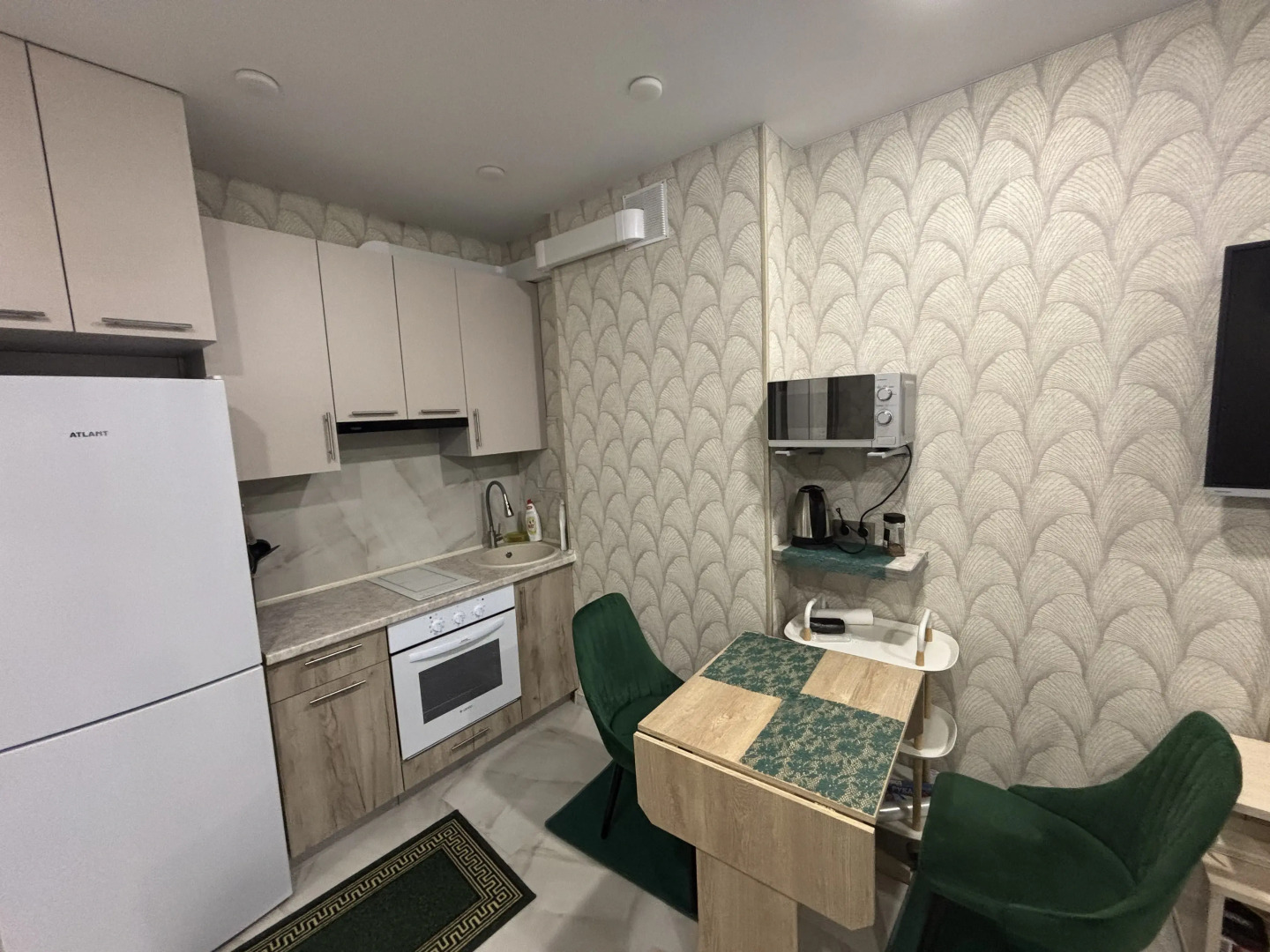 Квартира 2 комнатная на Теслы