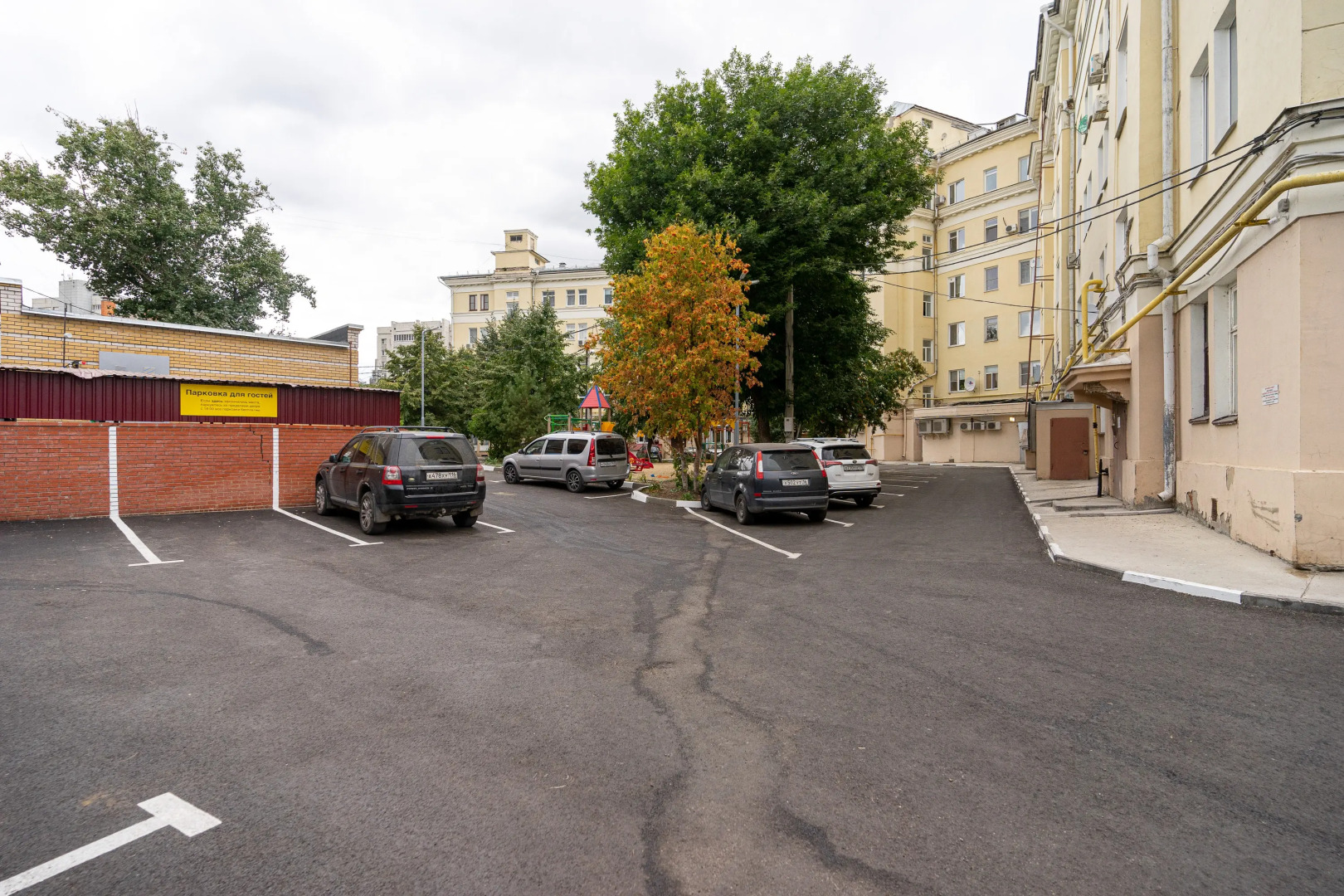 Апартаменты с Видом на Театр Камала