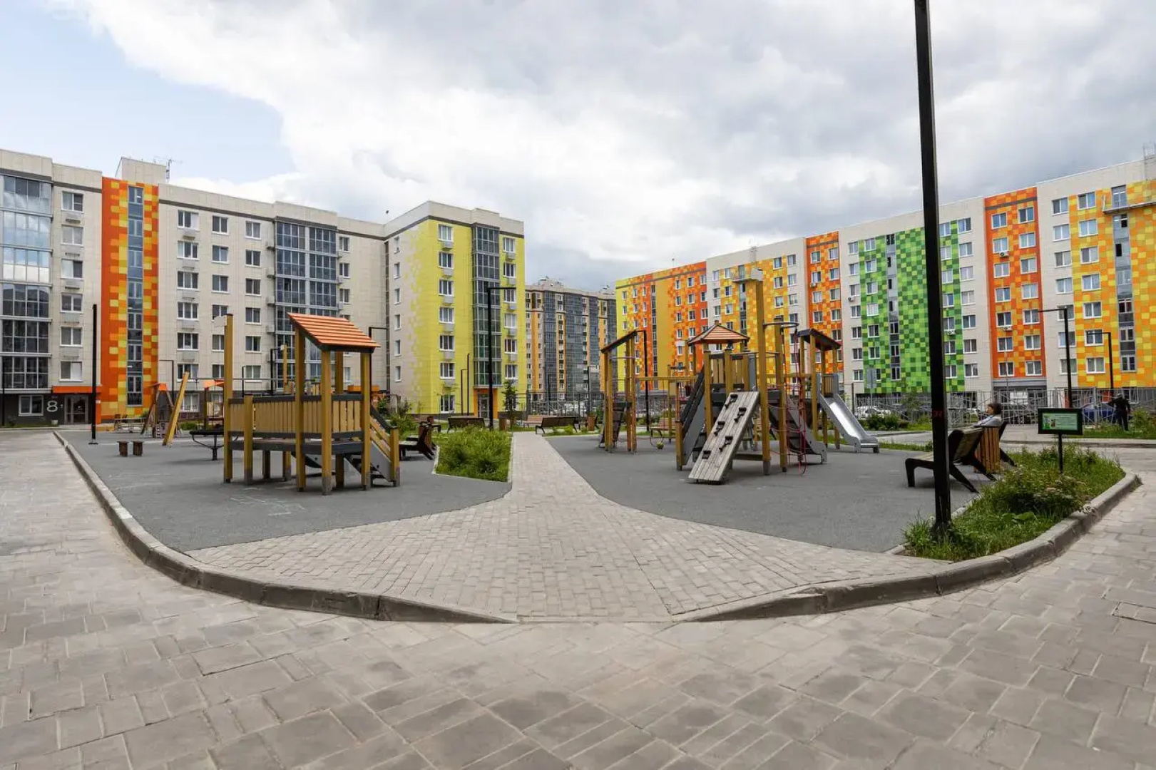 Квартира Тэцевская 4 Е