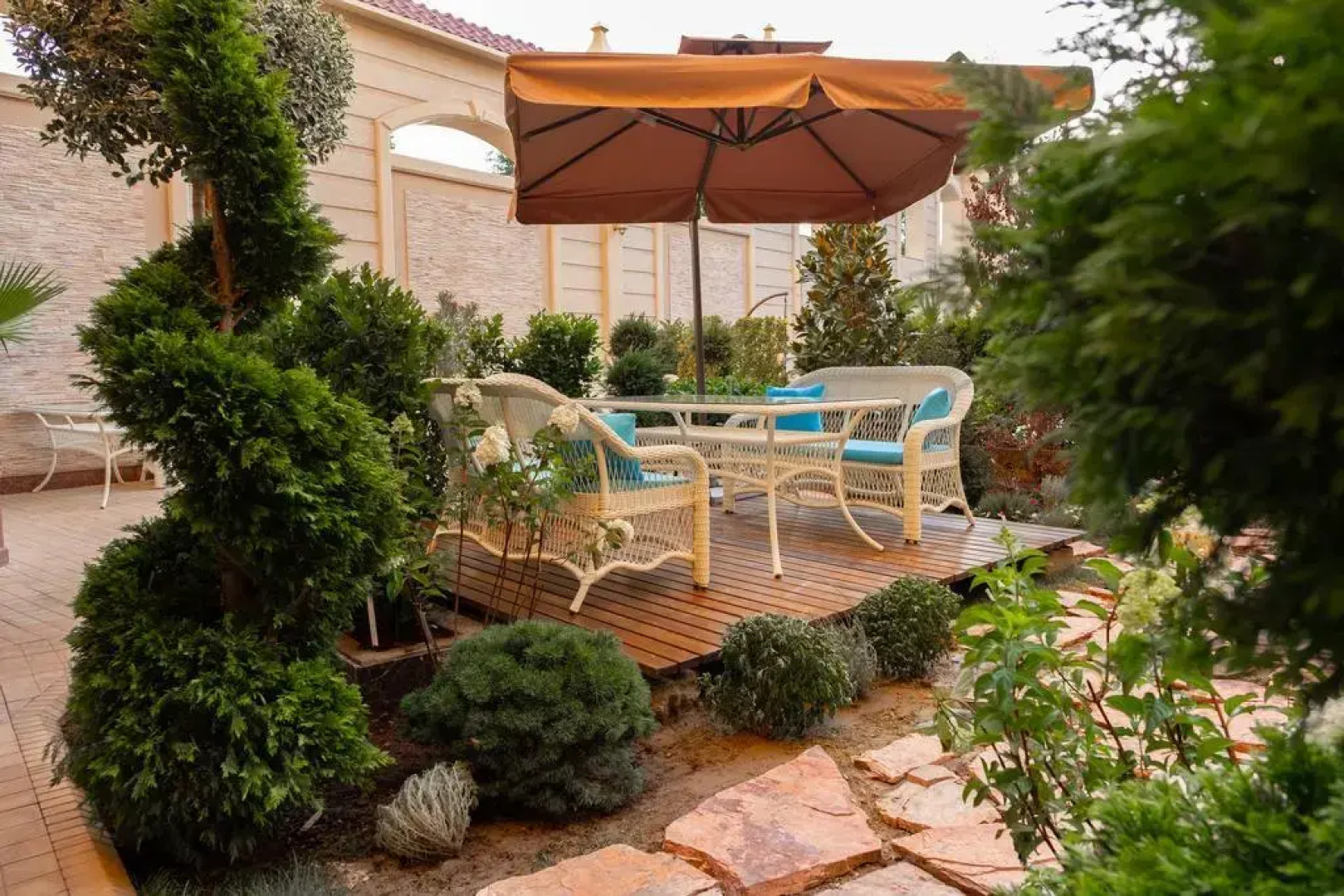 Отель Dilimah Premium Luxury