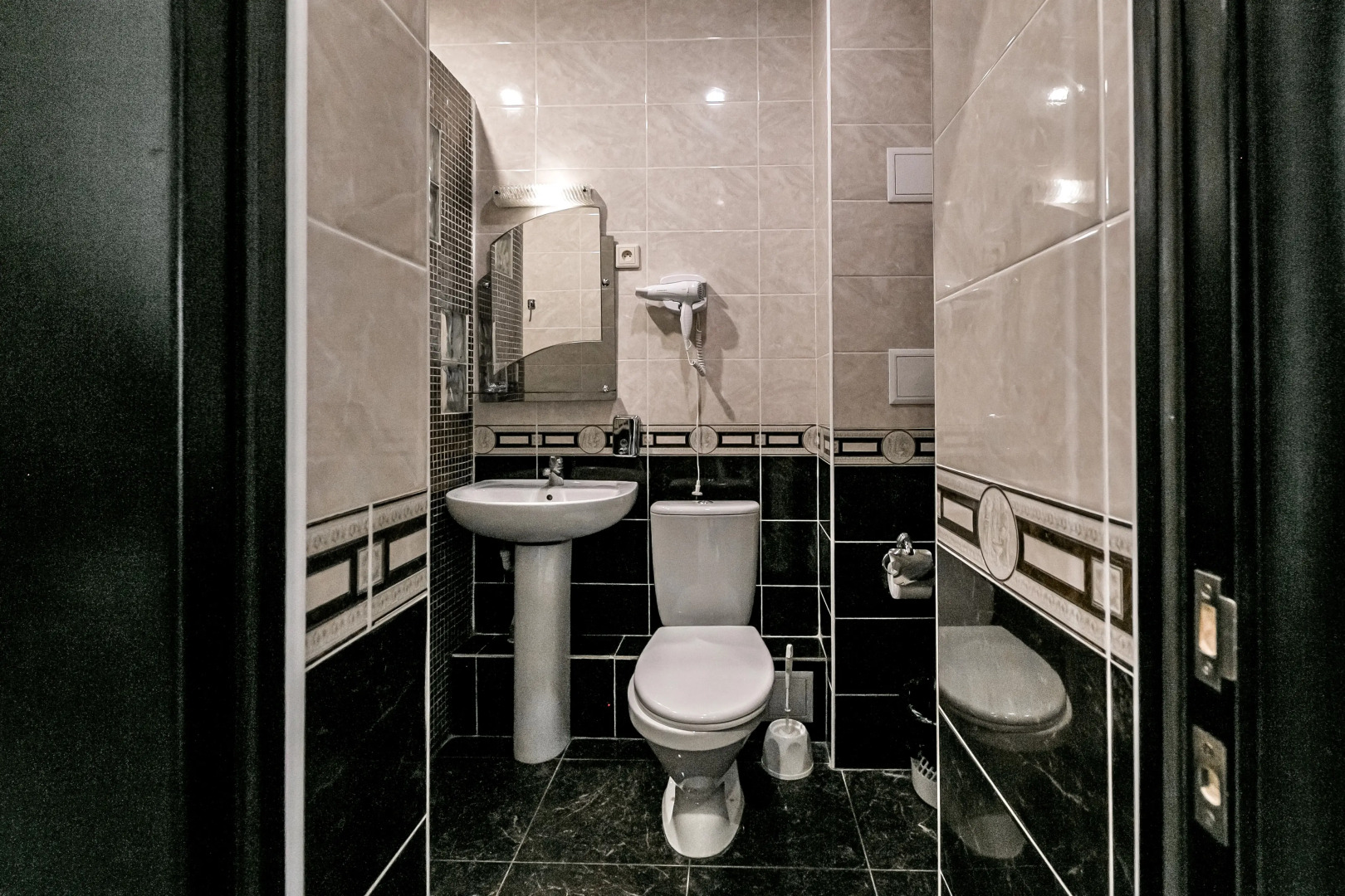 Отель Скала