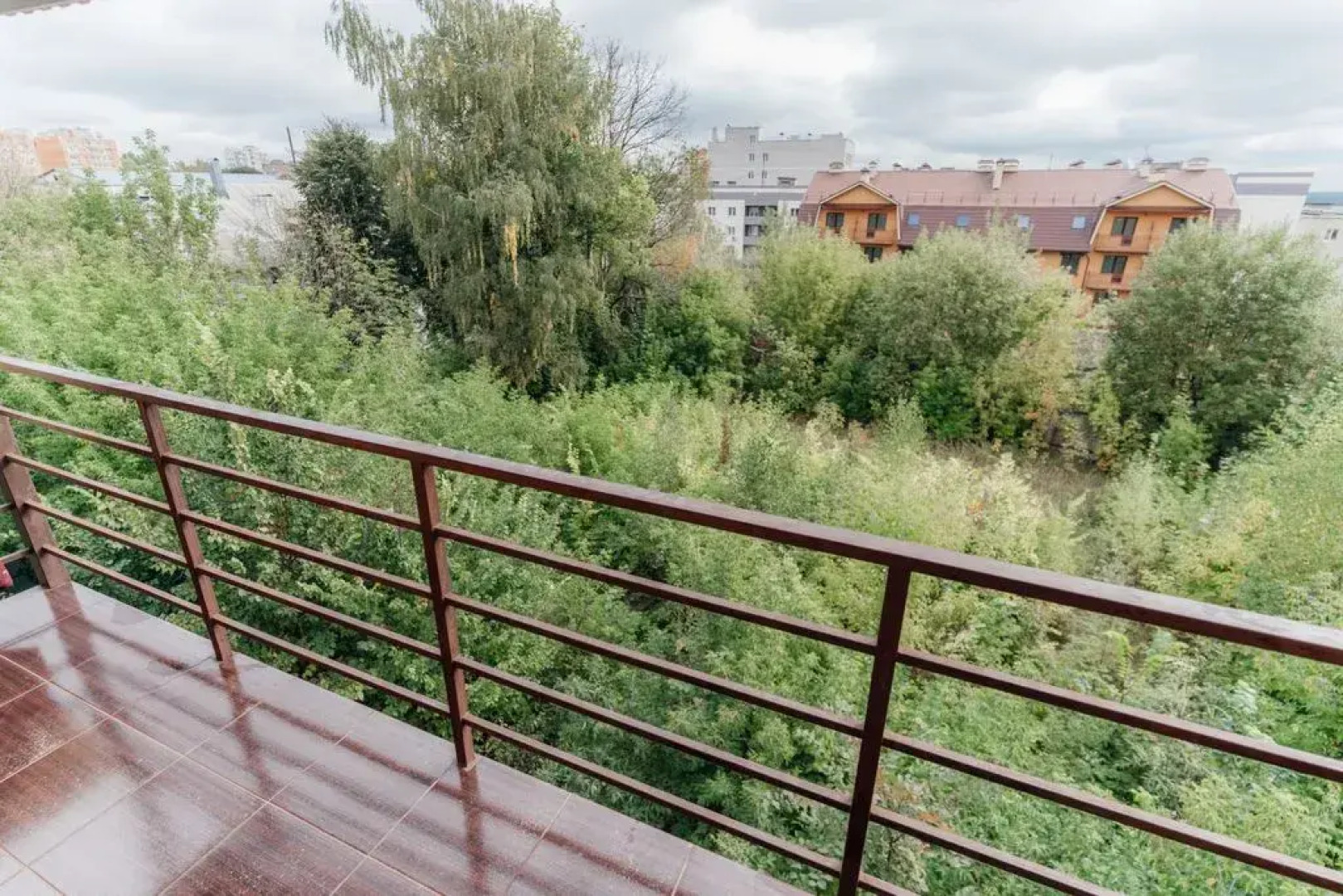 Апартаменты 2-к квартира Каракозова 10