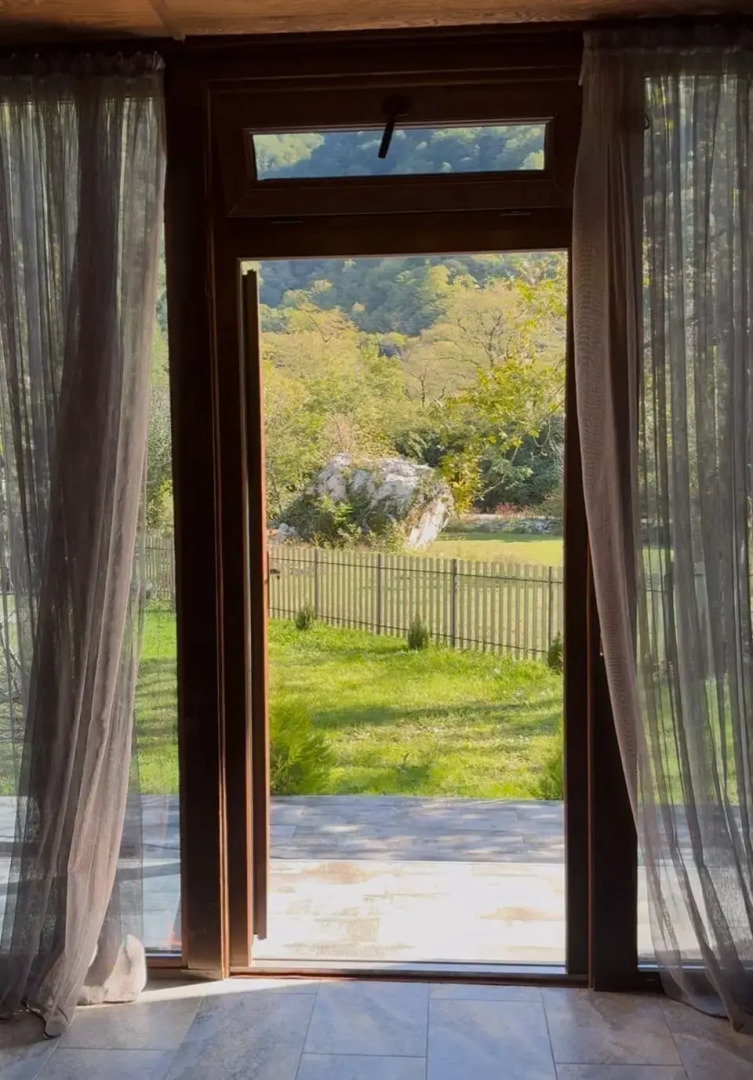 Частный дом Домик в горах