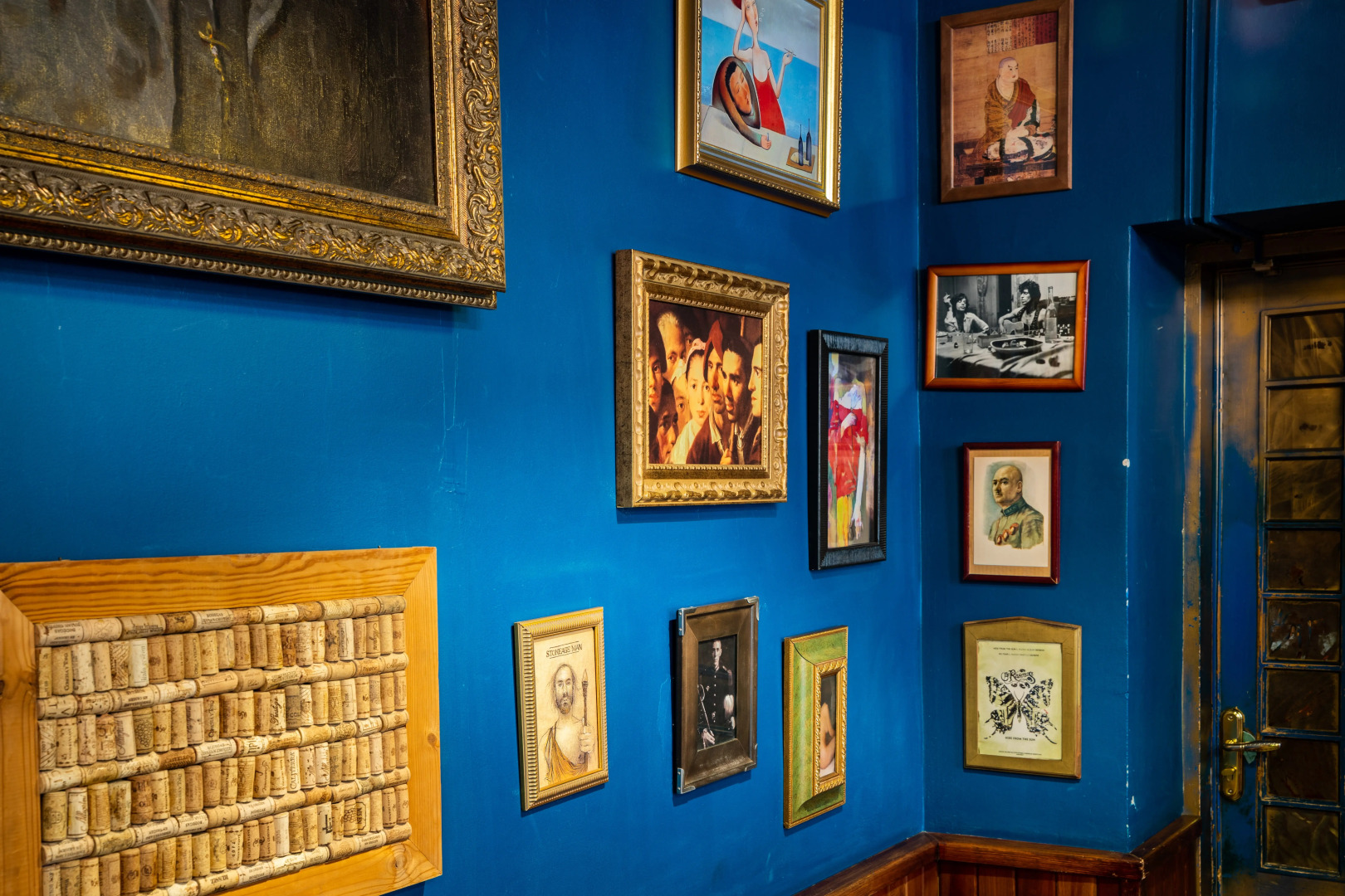 Отель Президент-отель Дис