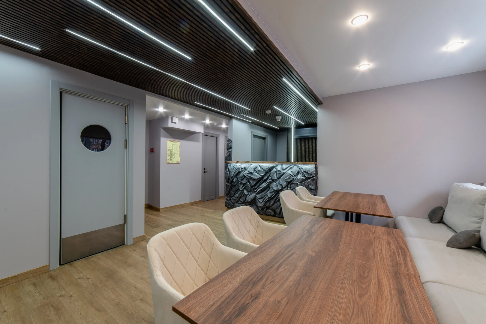 Отель Атмосфера