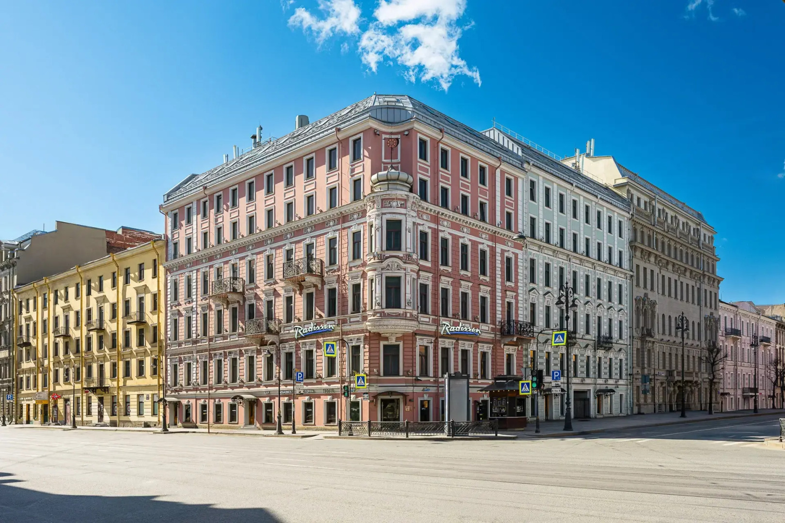 Отель Radisson Соня Санкт-Петербург